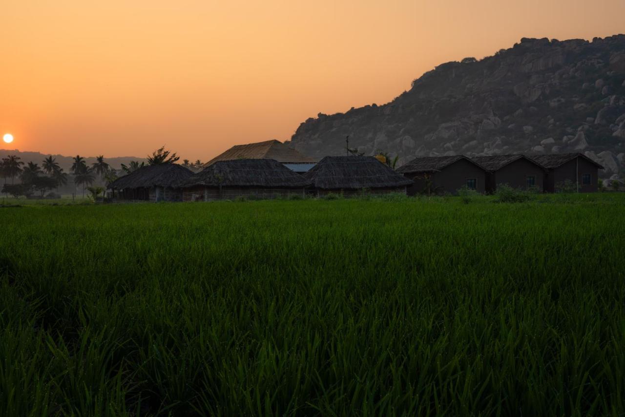 Hippie Land Hampi Hotel Eksteriør billede