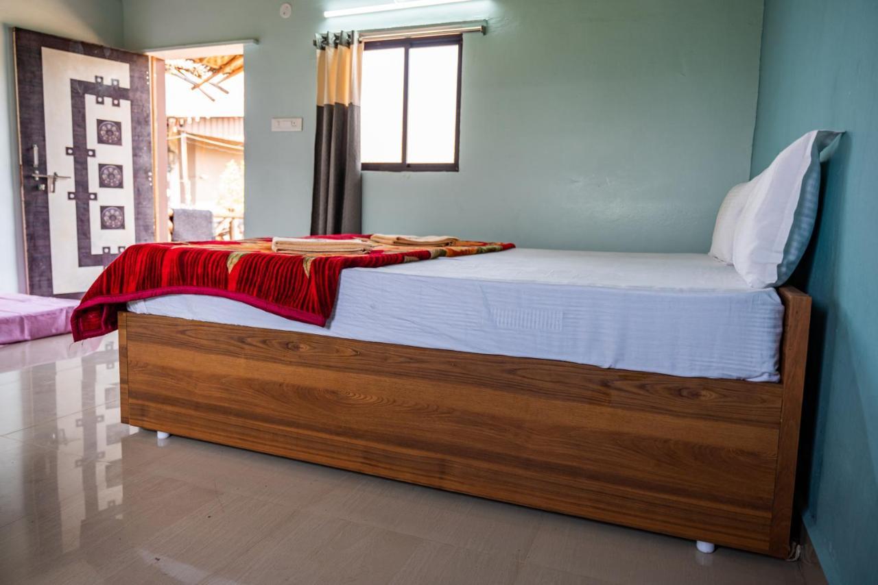 Hippie Land Hampi Hotel Eksteriør billede